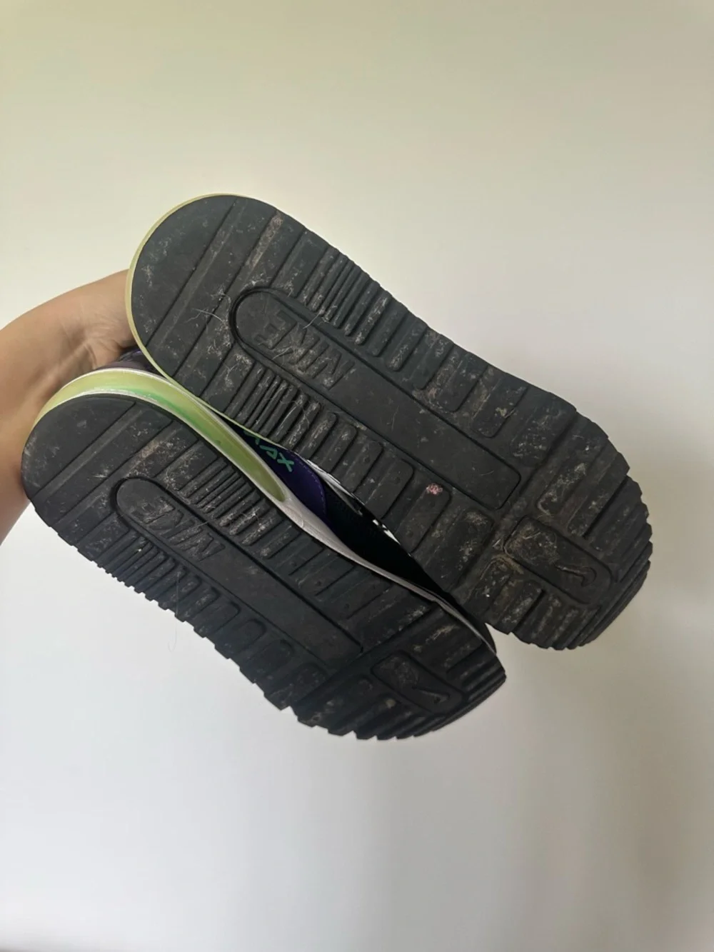Nike Air Max Black Purple Green Sneakers Size 11 GUC